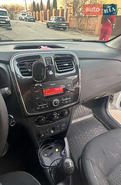 Седан Renault Logan 2019 в Києві
