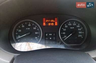 Седан Renault Logan 2010 в 