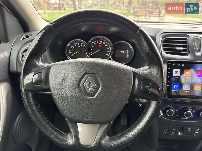 Седан Renault Logan 2013 в Миколаєві