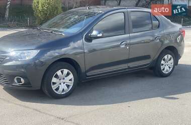 Седан Renault Logan 2021 в 