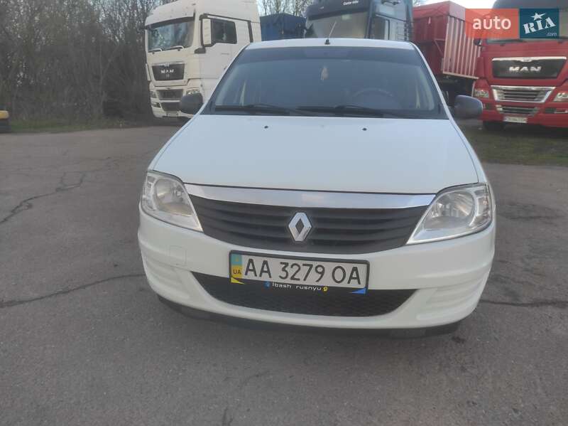 Седан Renault Logan 2012 в Прилуках