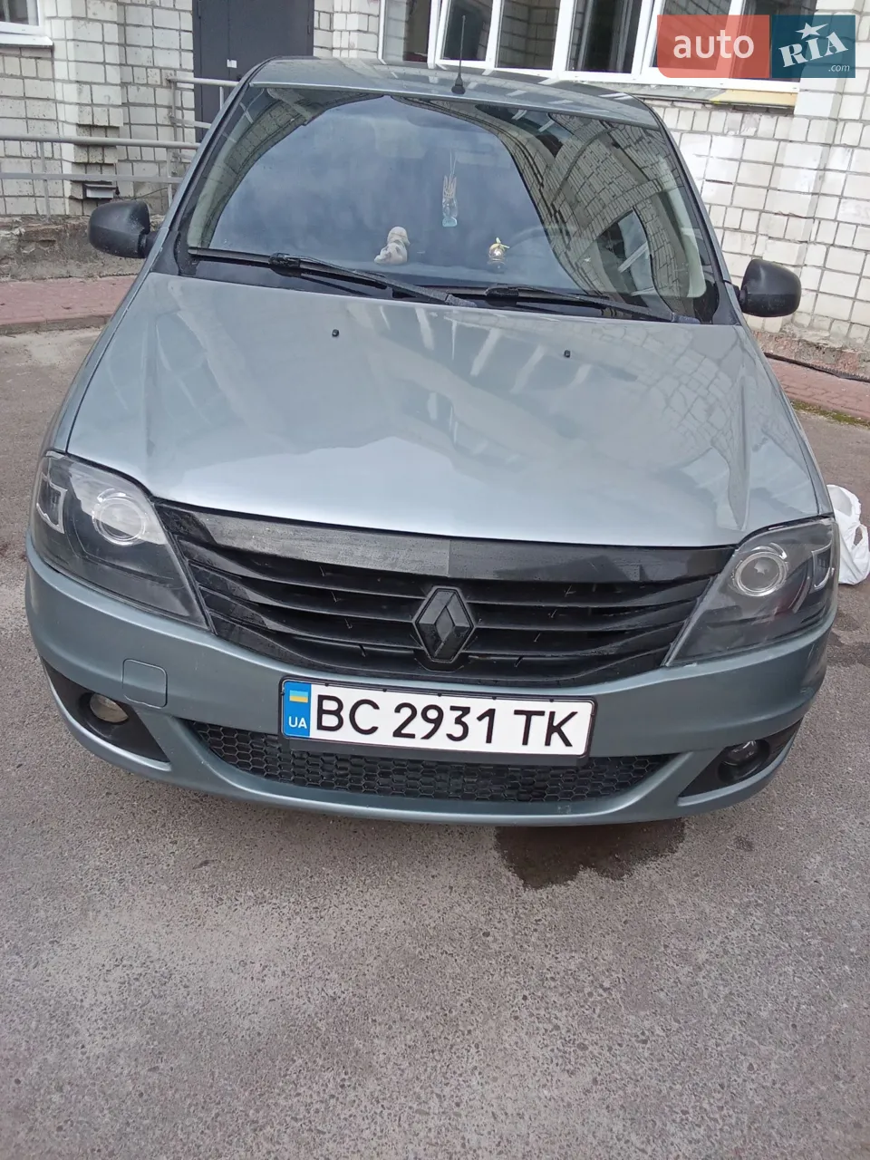2011 Renault Logan - мініатюра 15
