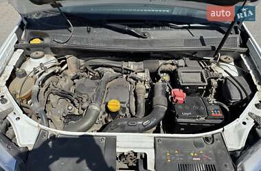 Седан Renault Logan 2021 в 