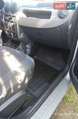 Седан Renault Logan 2012 в Днепре