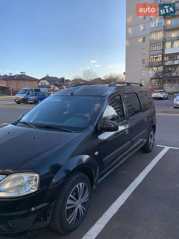 Универсал Renault Logan 2011 в Сарнах