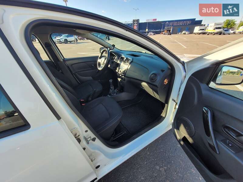 Седан Renault Logan 2017 в Киеве фото 8 Седан Renault Logan 2017 в Киеве