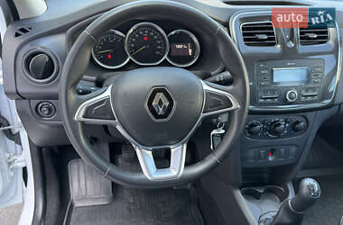 Седан Renault Logan 2019 в 