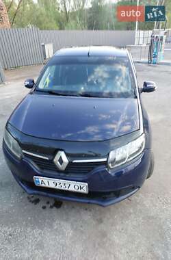 Седан Renault Logan 2015 в Полтаві