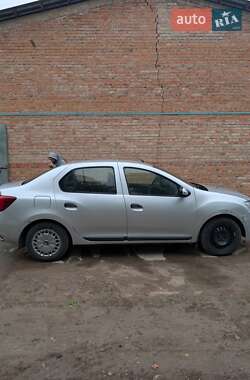 Седан Renault Logan 2018 в 
