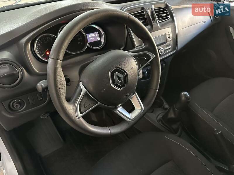 Универсал Renault Logan 2019 в Умани