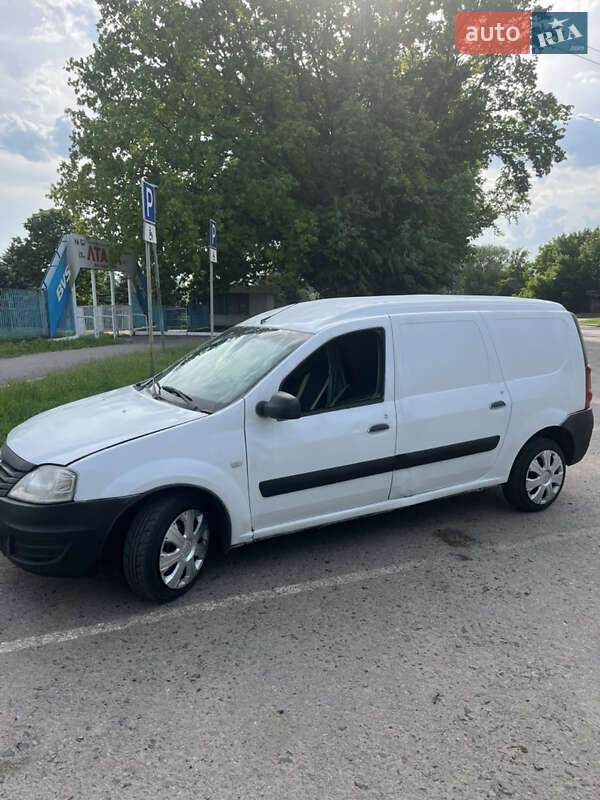 Універсал Renault Logan 2010 в Полтаві фото 2 Універсал Renault Logan 2010 в Полтаві