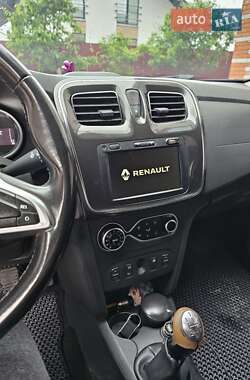 Седан Renault Logan 2019 в 