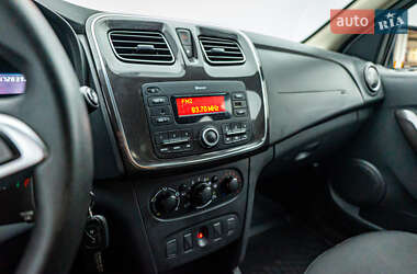 Седан Renault Logan 2020 в 