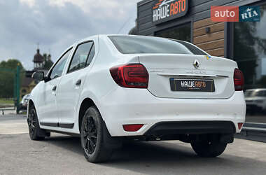 Седан Renault Logan 2017 в 