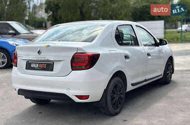 Седан Renault Logan 2017 в 