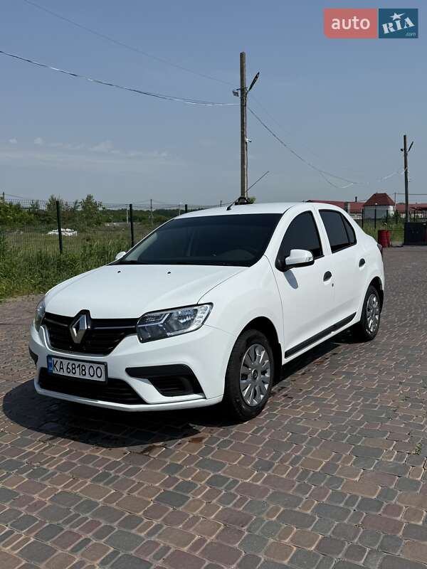 Renault Logan 2021