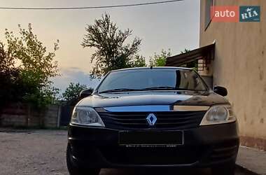 Седан Renault Logan 2010 в Мукачевому