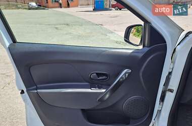 Седан Renault Logan 2020 в 