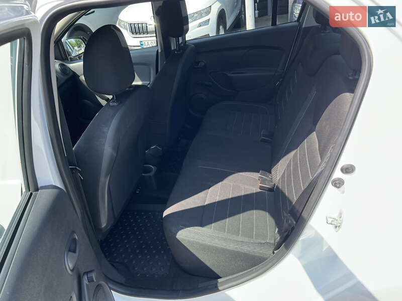 Седан Renault Logan 2021 в Києві
