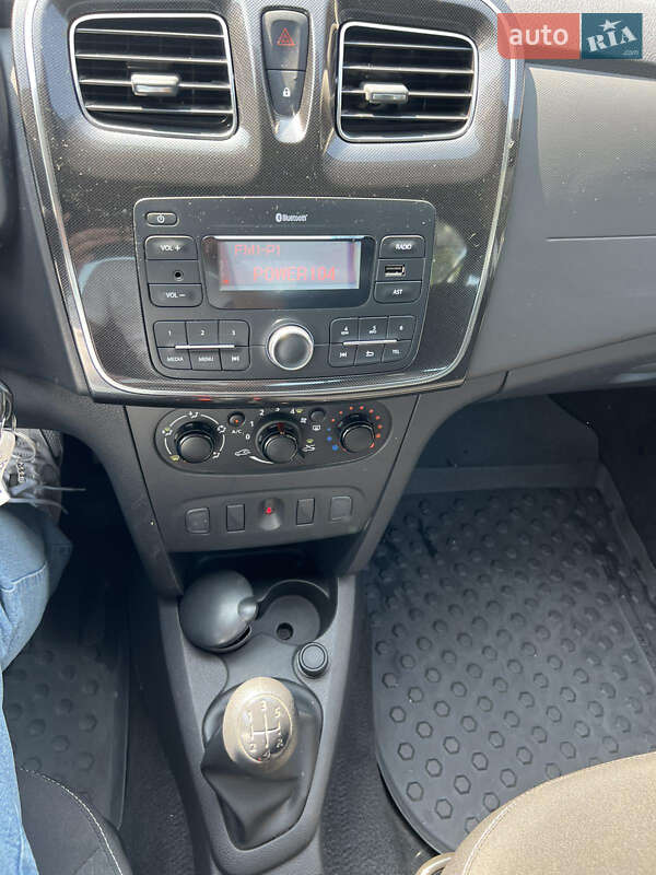 Седан Renault Logan 2021 в Києві