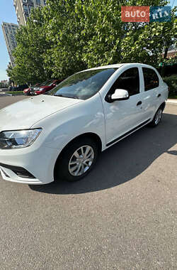 Седан Renault Logan 2020 в Киеве