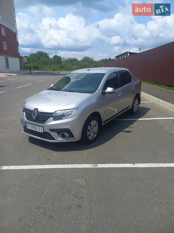 Седан Renault Logan 2018 в 