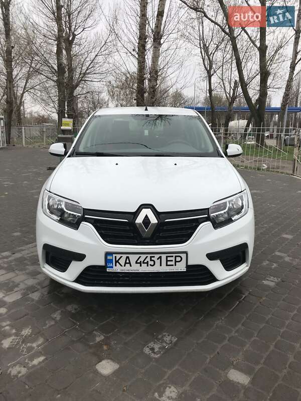 Седан Renault Logan 2021 в 