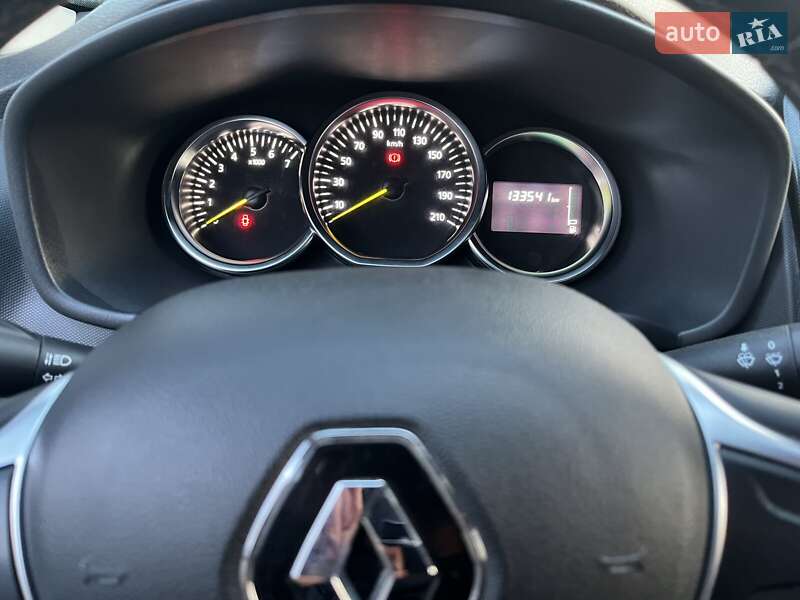 Renault Logan 2021