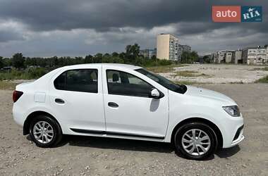 Седан Renault Logan 2018 в 