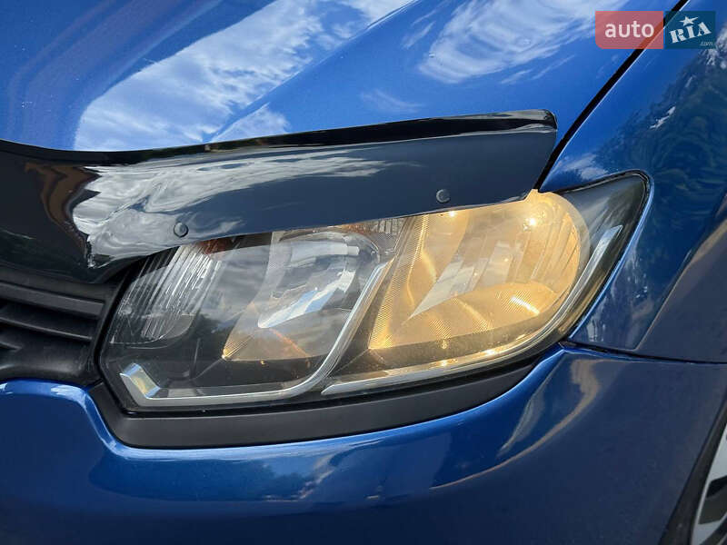 Універсал Renault Logan 2013 в Дніпрі
