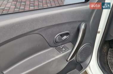 Седан Renault Logan 2019 в 