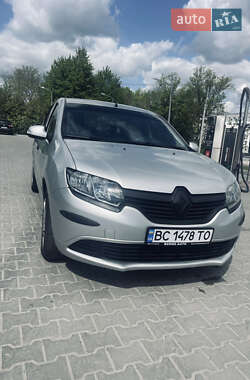 Седан Renault Logan 2013 в Львове