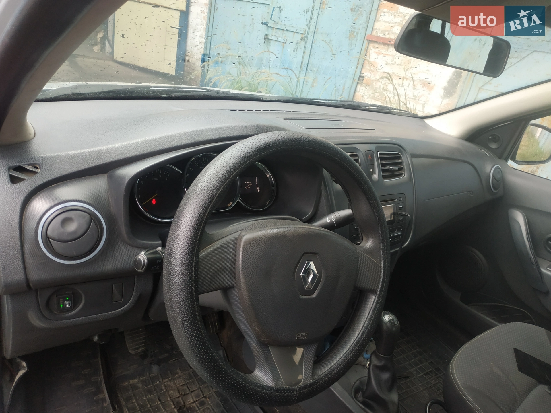 2013 Renault Logan - мініатюра 7