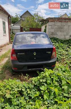 Седан Renault Logan 2010 в 