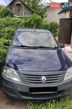 Седан Renault Logan 2010 в 