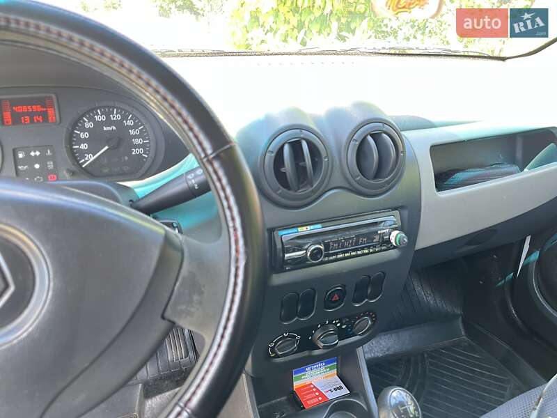 Седан Renault Logan 2012 в Борисполі