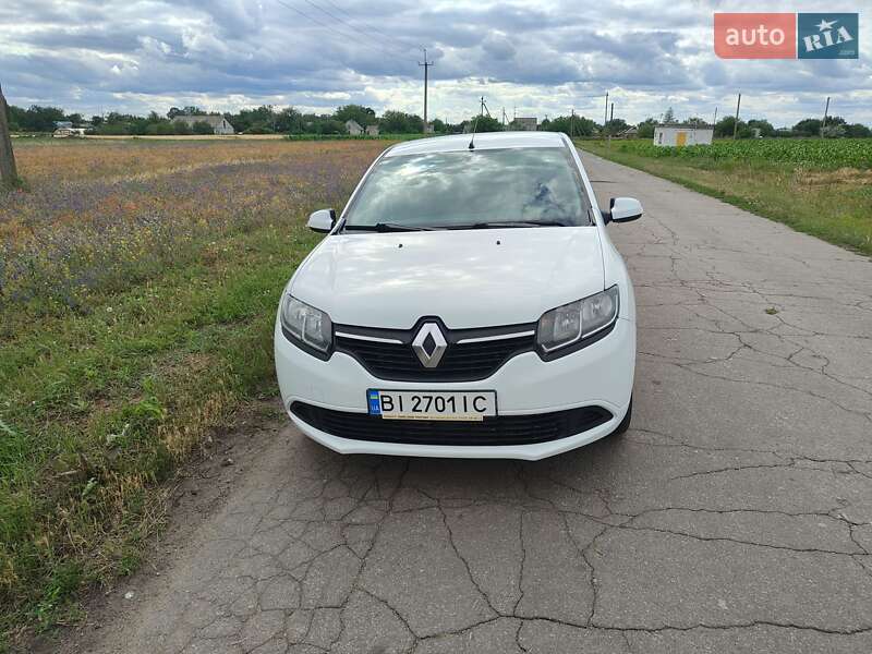 Седан Renault Logan 2013 в Кобеляках