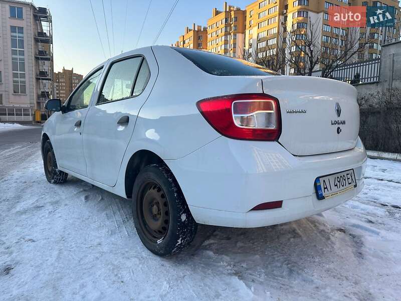 Седан Renault Logan 2016 в Киеве
