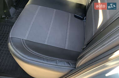 Седан Renault Logan 2010 в 