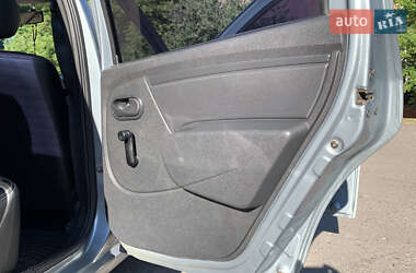 Седан Renault Logan 2010 в 