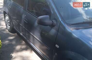 Седан Renault Logan 2010 в Виннице