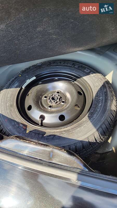 Седан Renault Logan 2012 в Броварах
