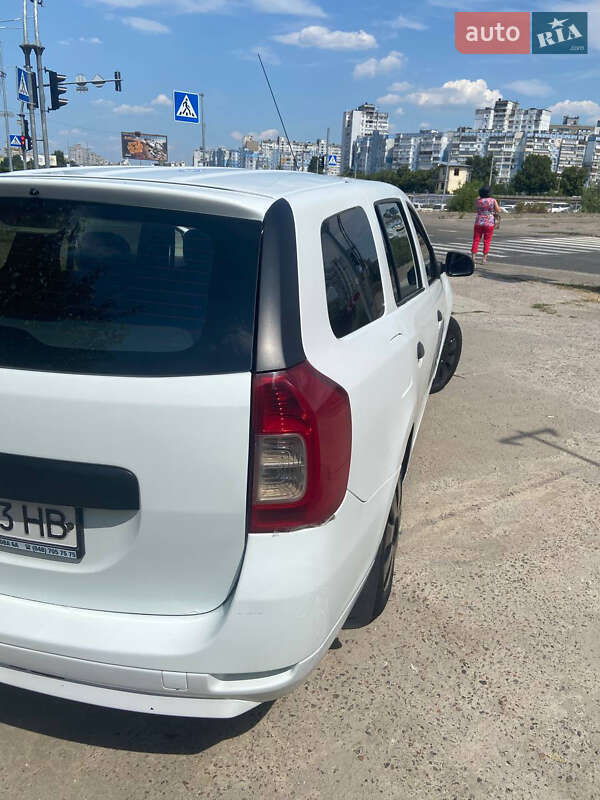 Універсал Renault Logan 2015 в Києві