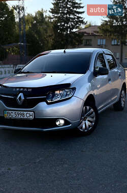 Седан Renault Logan 2013 в Валках
