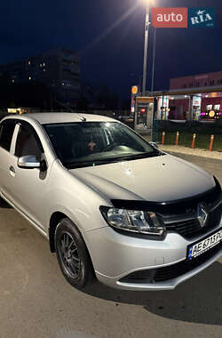 Седан Renault Logan 2013 в Харькове