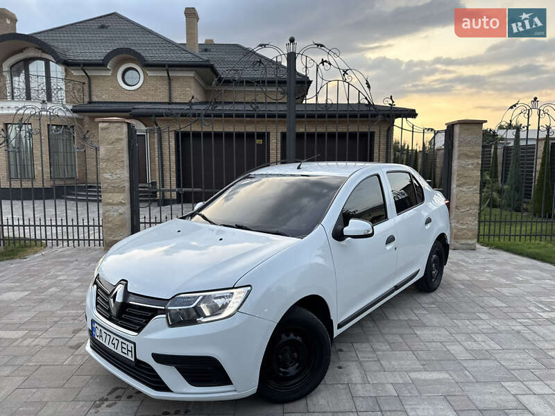 Renault Logan 2017