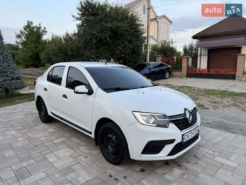 Седан Renault Logan 2017 в Умани