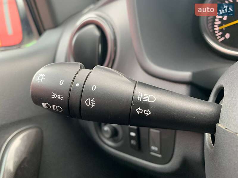 Седан Renault Logan 2020 в Киеве