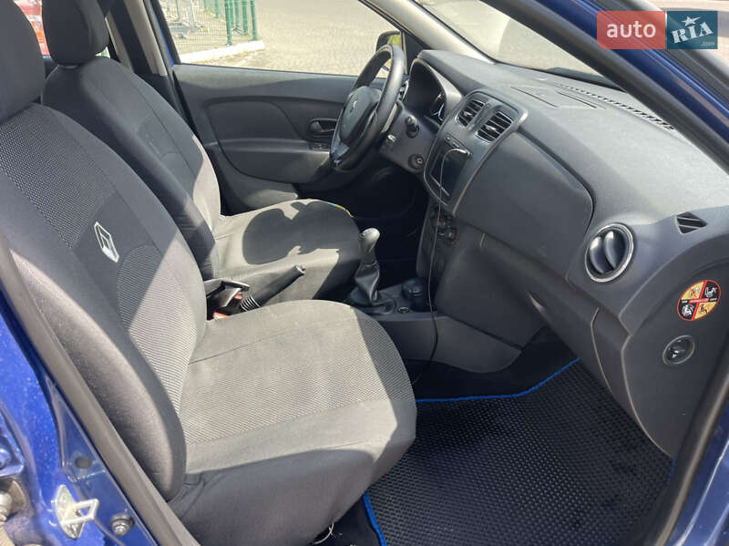 Седан Renault Logan 2014 в Одессе