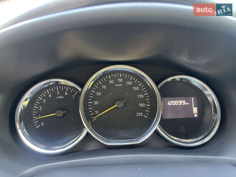 Седан Renault Logan 2014 в Одессе